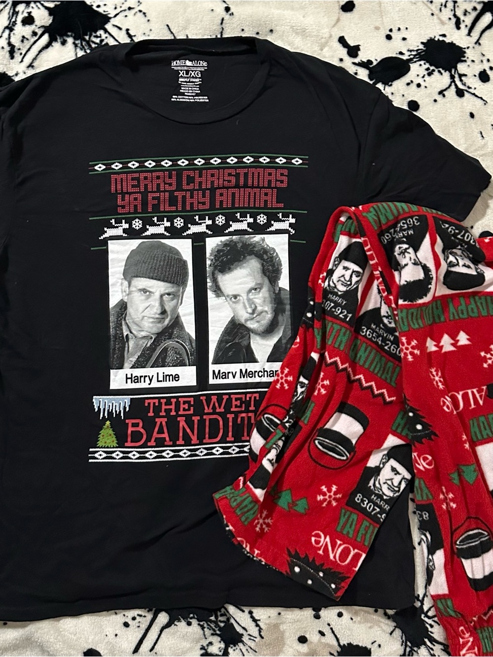 Home Alone-The Wet Bandits Merry Christmas Ya Filthy Animal Pajama Set